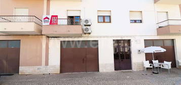 Apartamento, 64 m², Cercal