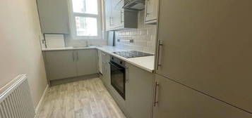 Flat to rent in Shakespeare Terrace, Folkestone CT20