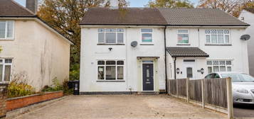 3 bed semi-detached house for sale