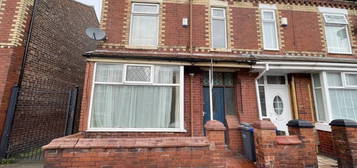 3 bedroom end of terrace house