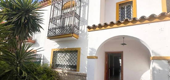 Casa o chalet en venta en Miguel de Cervantes, Sanlúcar la Mayor