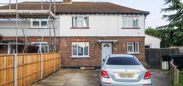 5 bedroom semi-detached house for sale