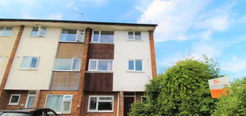 Semi-detached house to rent in Guildford Park Avenue, Guildford GU2