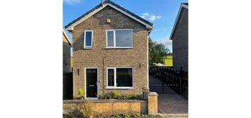 3 bed detached house for sale