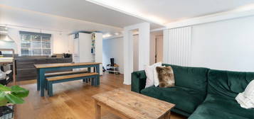 Flat to rent in St Paul's Place, Islington, London N1