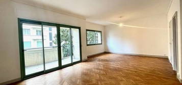 Appartement  à louer, 2 pièces, 1 chambre, 69 m²