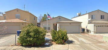 2201 Sea Breeze St NW, Albuquerque, NM 87120