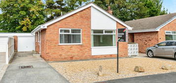 2 bed detached house for sale