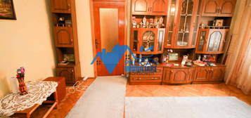 Apartament 3 camere, 60 mp, etaj 2.