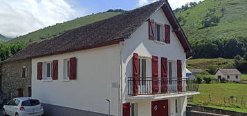 Maison à louer à Accous à 25 km d'Oloron Ste Marie