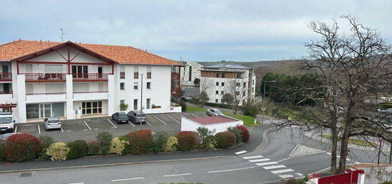 À VENDRE : Appartement Charme de 5 Chambres à Hendaye