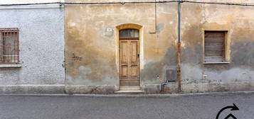 Casa indipendente in vendita in via Tommaso Zauli Saiani, 45