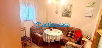 Casa en Pintores-Ferial, Parla