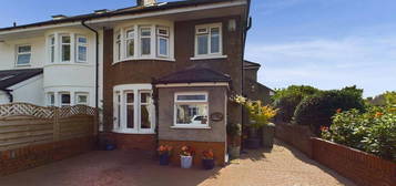 4 bedroom semi-detached house for sale