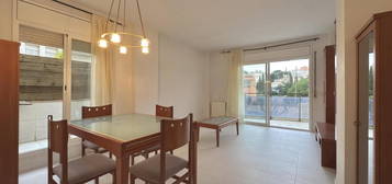 Piso en venta en D'avinyonet, 6, Parc Bosc - Castell