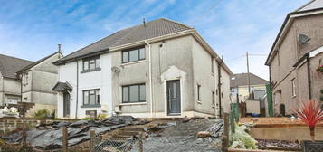 3 bed semi-detached house for sale