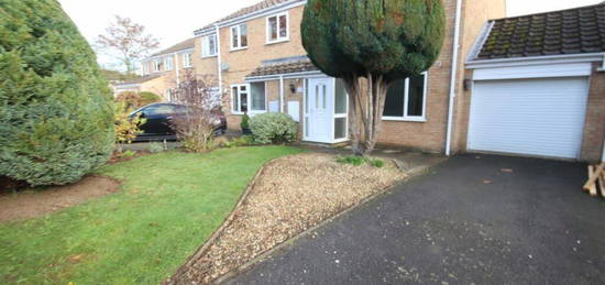 3 bedroom semi-detached house