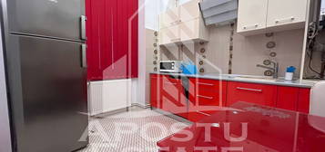 Apartament 2 camere, renovat cu loc de parcare in Piata L...