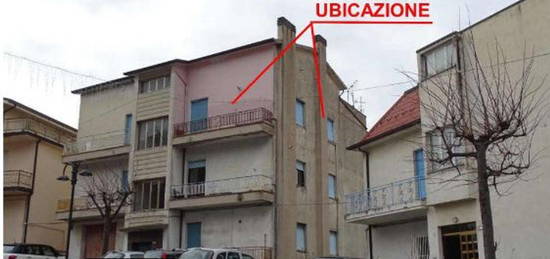 Quadrilocale all'asta in via Elpidiense Nord