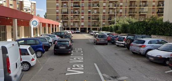 Appartamento all'asta via Val D'Elsa, Cagliari