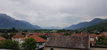 Appartement T2 avec balcon et garage