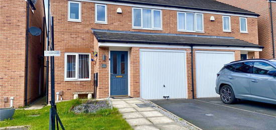 3 bed semi-detached house for sale