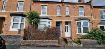 4 bedroom terraced house