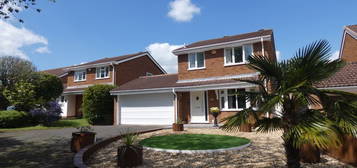 3 bed detached house to rent