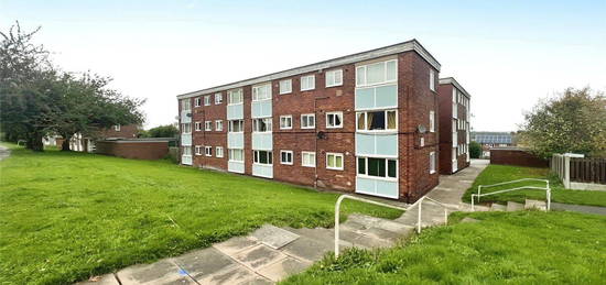 Flat to rent in Scovell Avenue, Rawmarsh, Rotherham, South Yorkshire S62