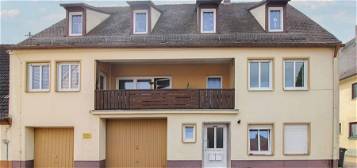 Gute Rendite: Solides Mehrfamilienhaus mit 4 Wohneinheiten in Oettingen (Bayern)