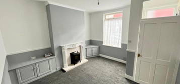 2 bedroom terraced house