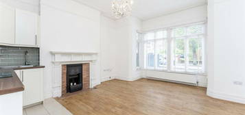 1 bedroom ground floor flat