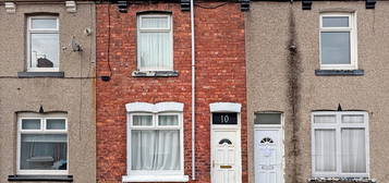 2 bed terraced house for sale