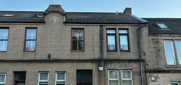 Flat to rent in High Street, Newarthill, Motherwell ML1