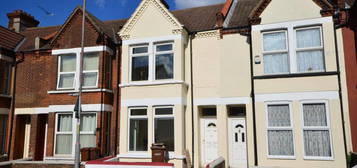 3 bedroom terraced house