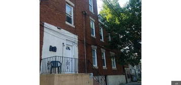 5748 Chestnut St Unit C, Philadelphia, PA 19139