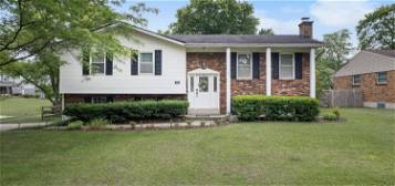 8587 Rathman Pl, Anderson Township, OH 45255