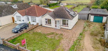 2 bedroom detached bungalow for sale