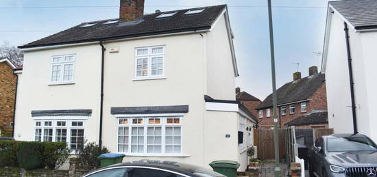 3 bedroom semi-detached house