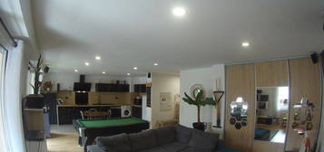 Appartement spacieux et lumineux T3/T4, 75m², Terrasse plein Sud 18m², Parking en SUS, 13002