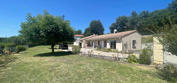 Maison de plain-pied  à vendre, 6 pièces, 4 chambres, 120 m²