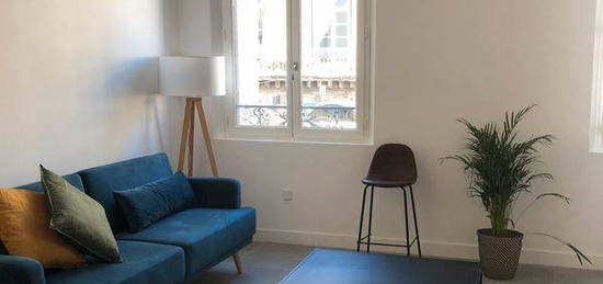 Loft Mezzanine cosy - Saint Denis / Halles laissac