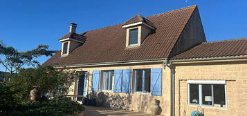 Maison en Pierre avec Piscine et Jardin Entièrement Rénovée à Châlus (87)