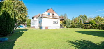 "Wohnen in Brunn am Gebirge - Haus mit großem Garten und Pool!"