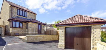 2 bed detached house for sale