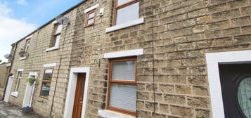 2 bed terraced house to rent