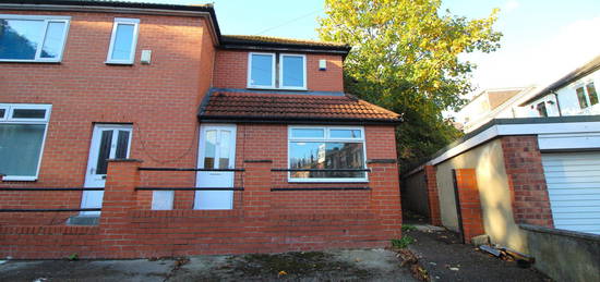 4 bed end terrace house for sale