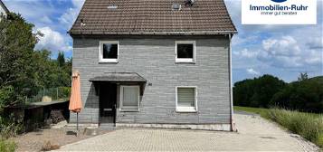 Teilsaniertes Einfamilienhaus in idyllischer Lage von Sprockhövel-Hiddinghausen