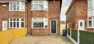 2 bedroom semi-detached house to rent