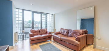 2 bed flat to rent